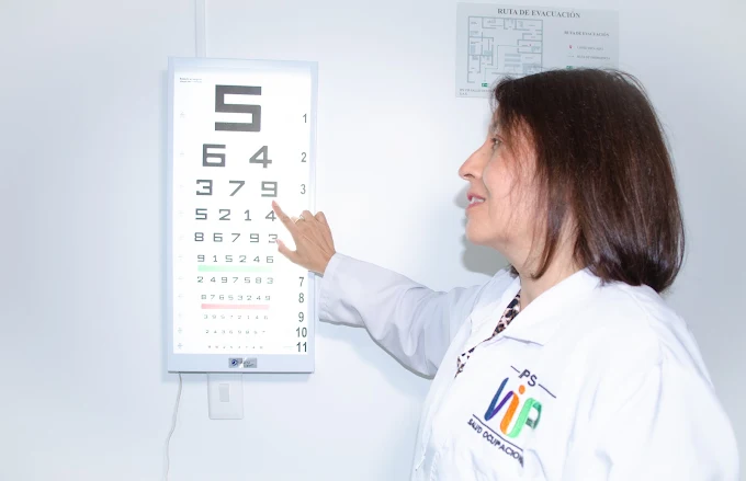 Visiometría en la sede VIP Salud Ocupacional